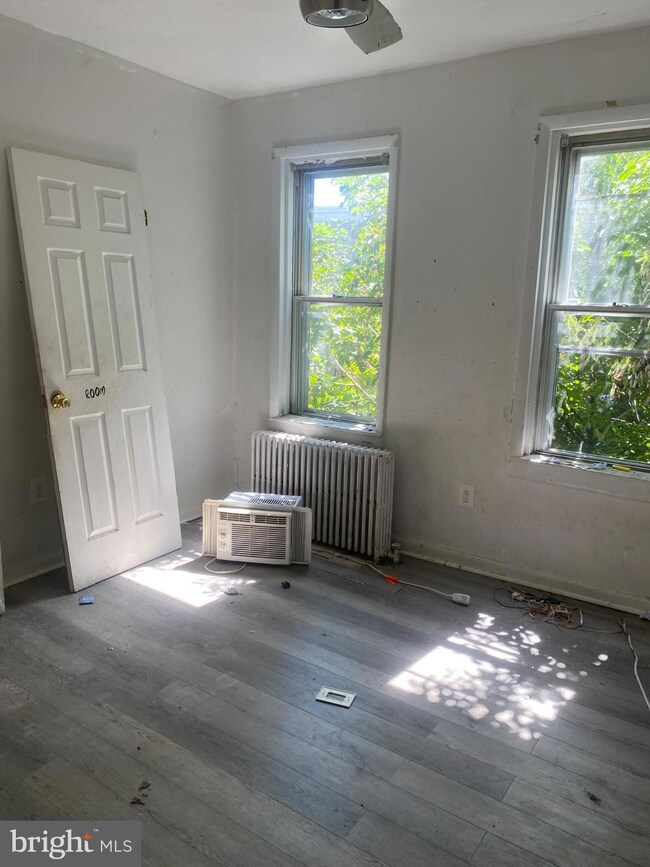 4966 W Thompson St, Philadelphia, PA 19131 - photo 4