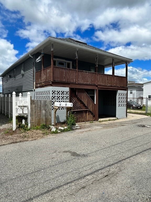 12 Atlantic Ave unit 2, Salisbury, MA 01952 - photo 2