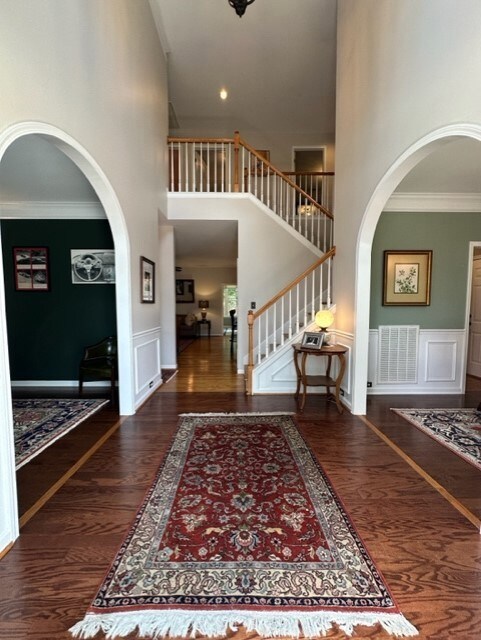 Foyer upon entering.