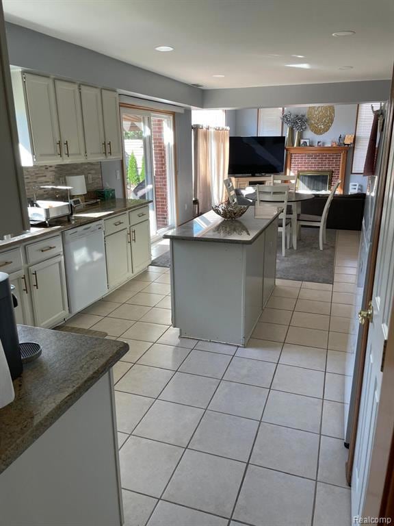 45357 Glengarry Blvd, Canton Township, MI 48188 - photo 6