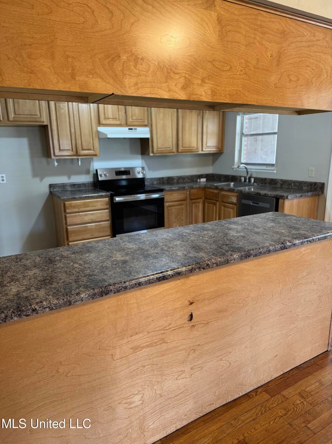 360 Spratley Ave, Biloxi, MS 39531 - photo 4