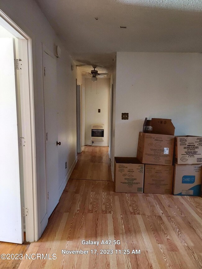 500 Hillcrest Ave, Winterville, NC 28590 - photo 5