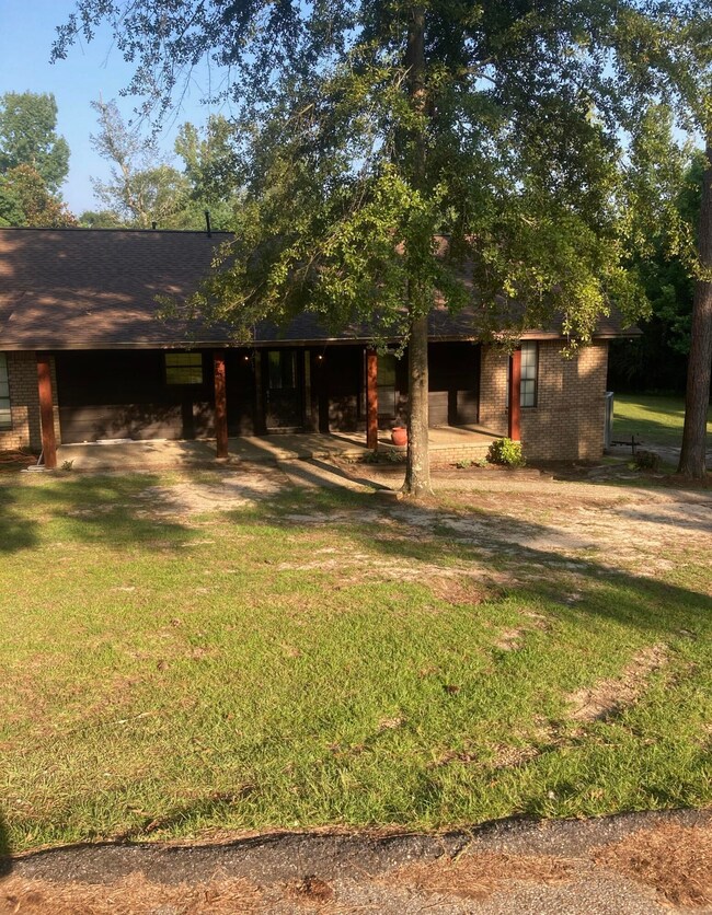 19 Pinecrest Place, Laurel, MS 39440 - photo 4