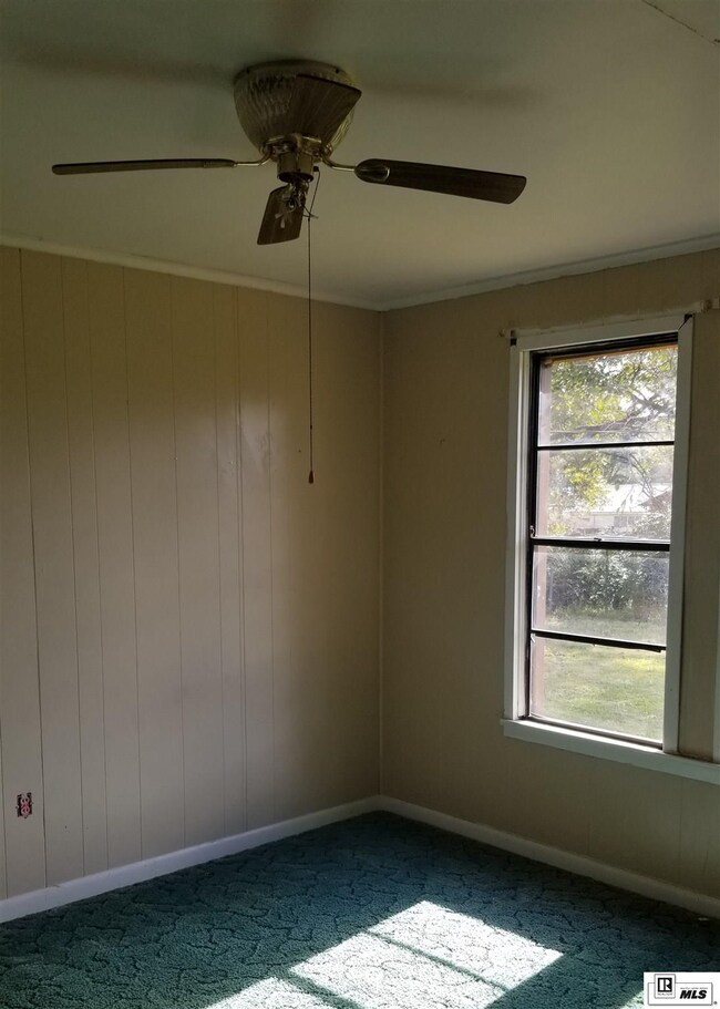 6938 Bray Rd, Bastrop, LA 71220 - photo 2