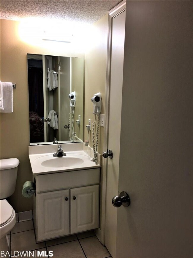 201 E Beach Blvd unit 603, Gulf Shores, AL 36542 - photo 5