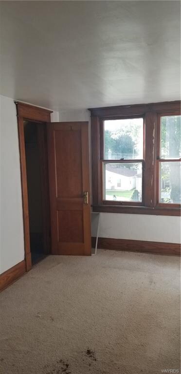 250 Miller St, North Tonawanda, NY 14120 - photo 5