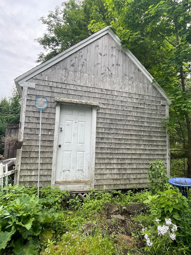 Shed