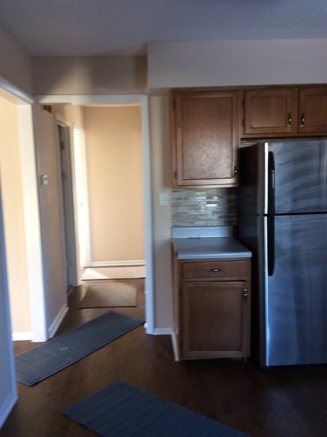 903 N Melching Dr, Ossian, IN 46777 - photo 6