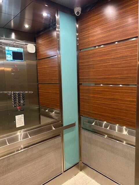 The Tides unit 2D, Hollywood, FL 33019 - photo 4