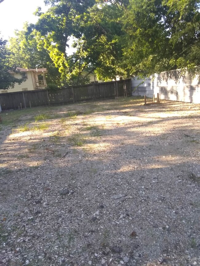 0 Glenn unit 52605932, Houston, TX 77088 - photo 3