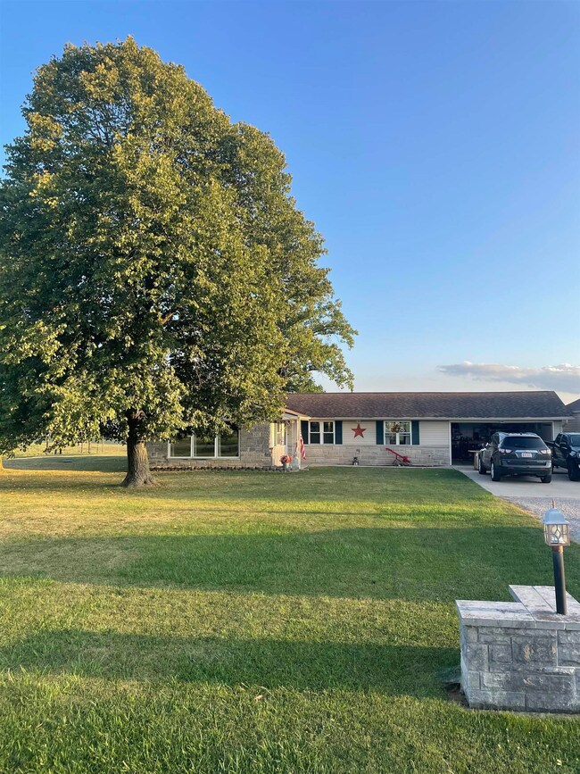 11536 Antwerp Rd, Grabill, IN 46741 - photo 2