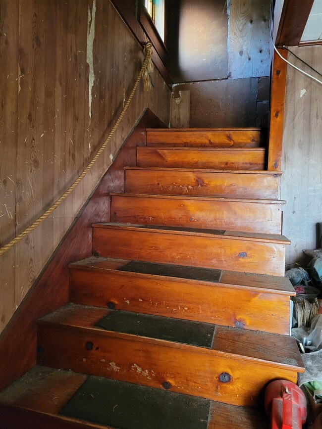 75 Pine Ave, Keene, NH 03431 - photo 3