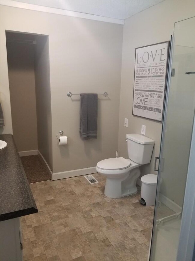 803 Gordon St, Chickamauga, GA 30707 - photo 6