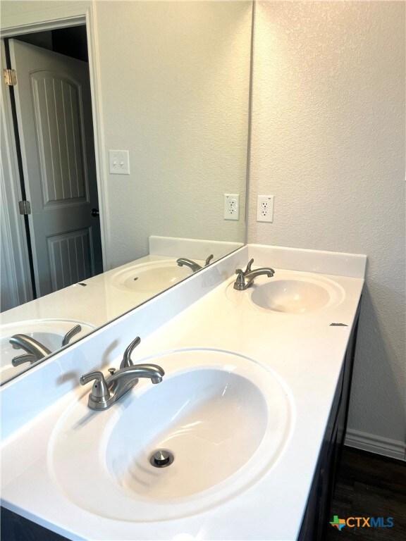 1104 Karen Dr, Killeen, TX 76549 - photo 7