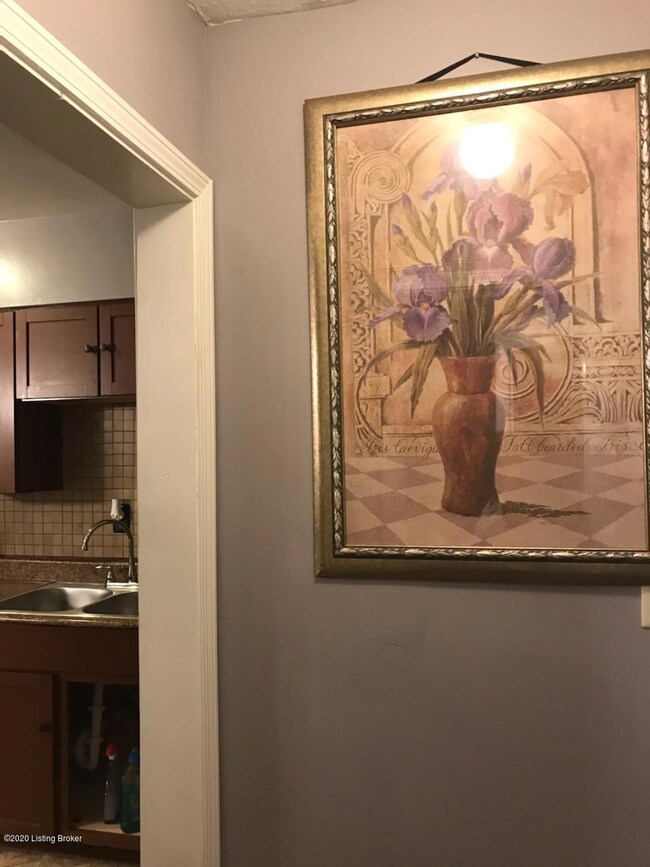 36 view kitchen and foyer