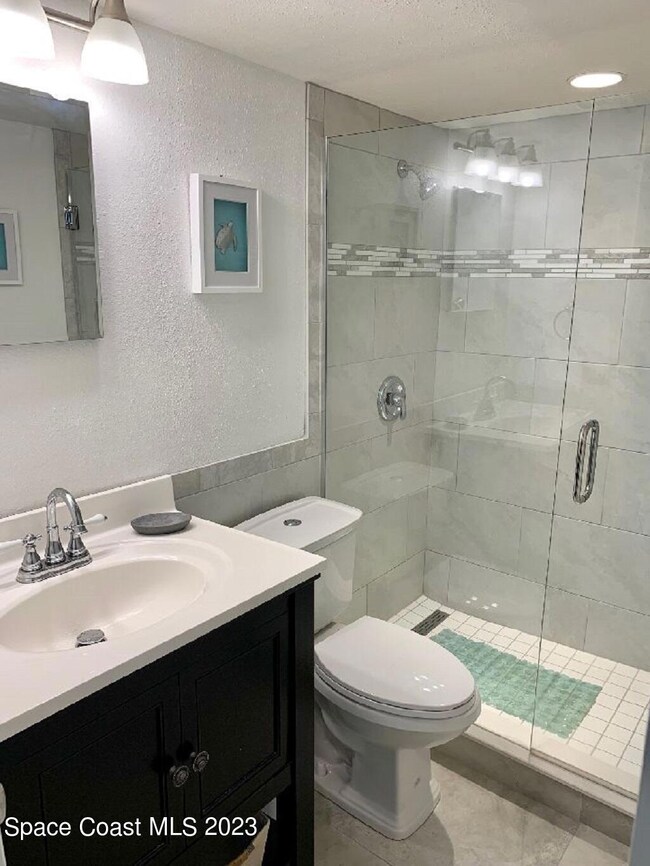 LR22 - Bathroom (New)