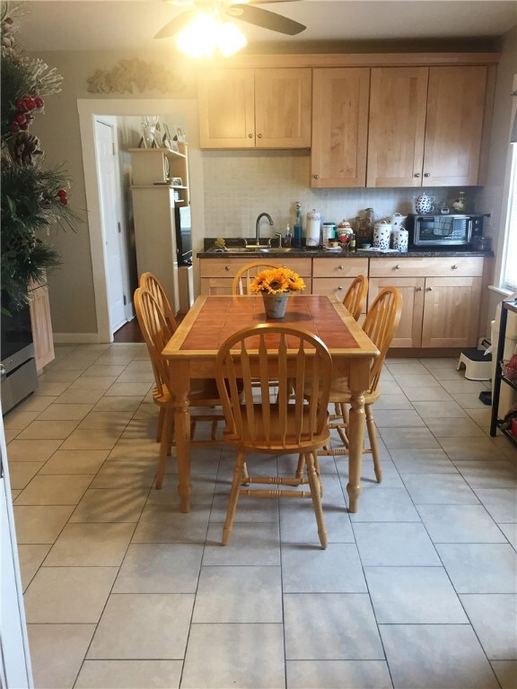 20 Benefit St, Warren, RI 02885 - photo 2