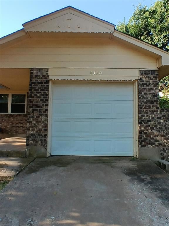 1320 Parkwoods Ct, Oklahoma City, OK 73110 - photo 3