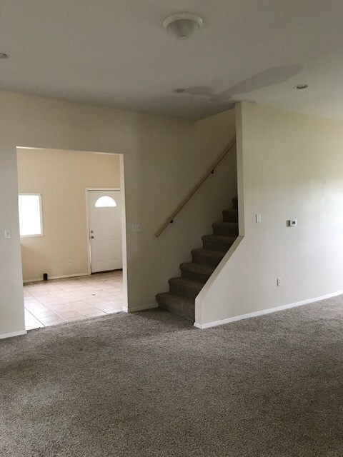 339 E 1st St, Warren, IN 46792 - photo 6