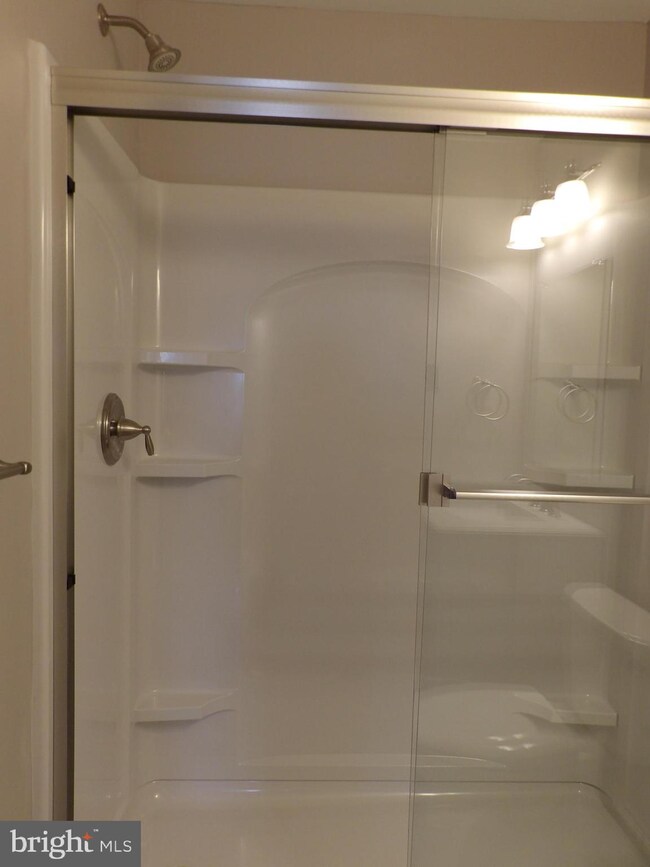 605 Brookfield Way unit 603D, West Chester, PA 19382 - photo 6