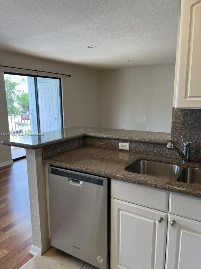 1160 3rd Way unit 202, Vero Beach, FL 32960 - photo 5