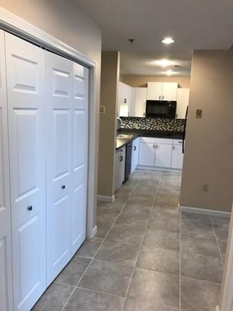 21 Wingate St unit 505, Haverhill, MA 01832 - photo 2