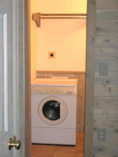 Tomboy Condo 009