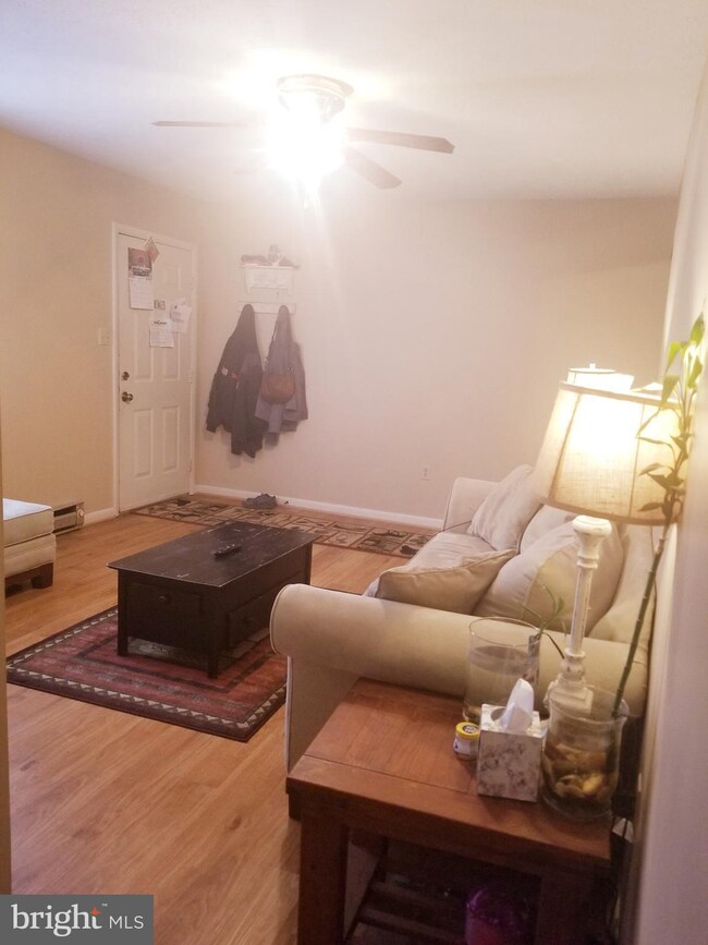 366 Lee St unit 368, Strasburg, VA 22657 - photo 4