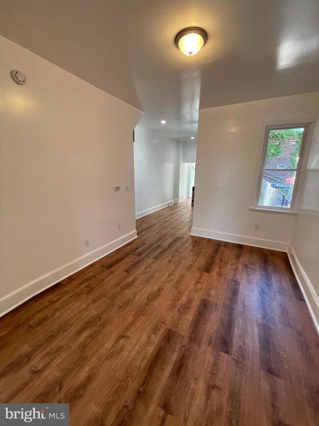 514 Stevens St, Camden, NJ 08103 - photo 5