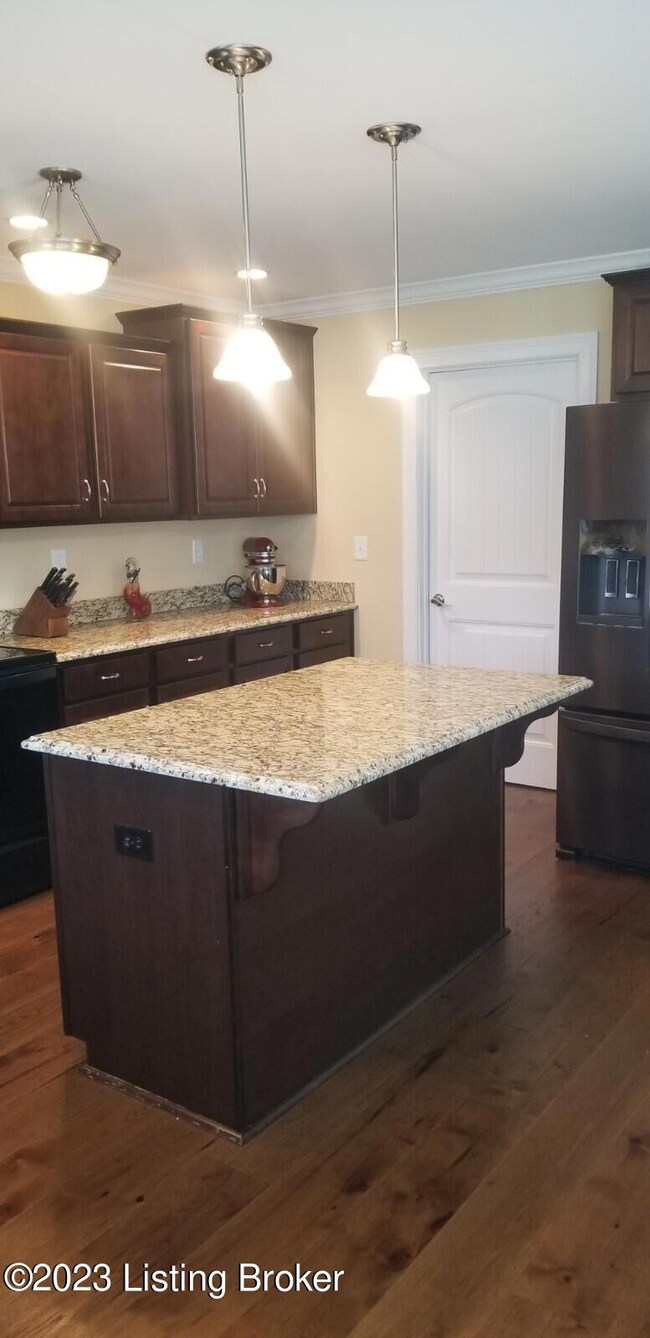 169 Aspen Green Ct, Mount Washington, KY 40047 - photo 4