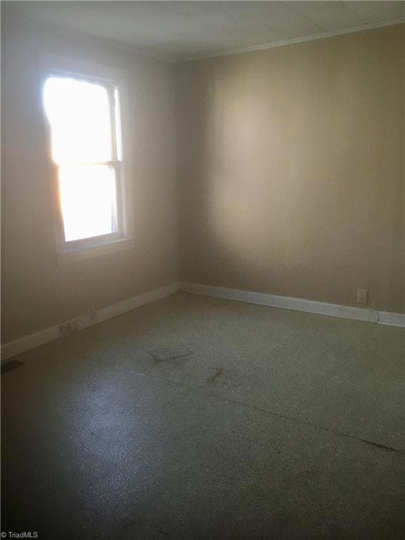 322 S Branch St, Reidsville, NC 27320 - photo 3