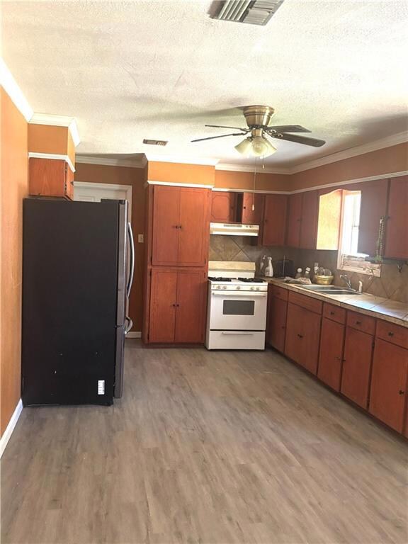 121 Porche Ln, Houma, LA 70363 - photo 5