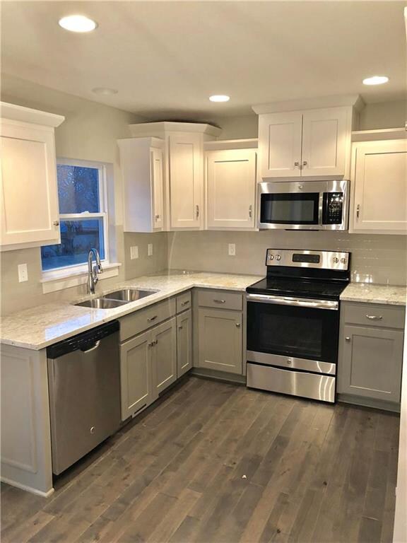 20202 W 220th Terrace, Spring Hill, KS 66083 - photo 5