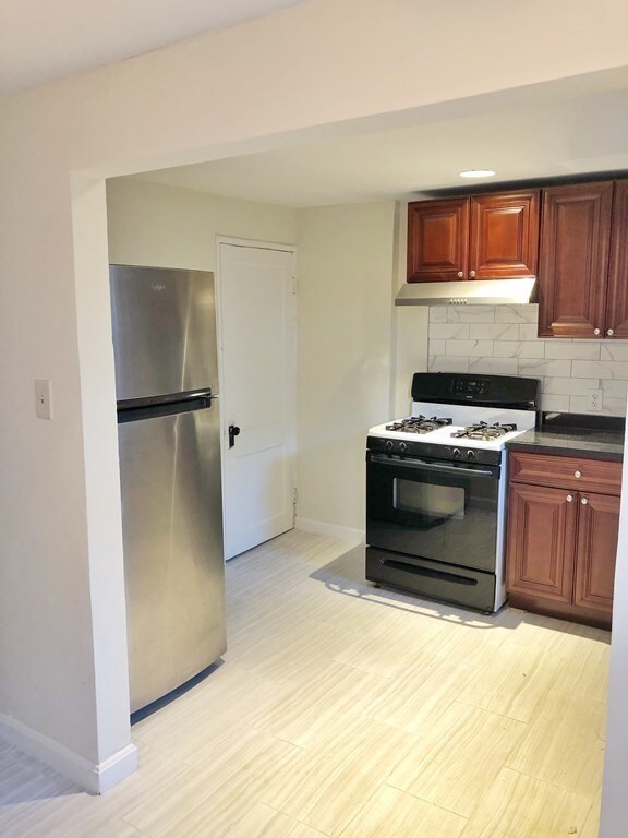32 Keyes St unit 1, Quincy, MA 02169 - photo 5