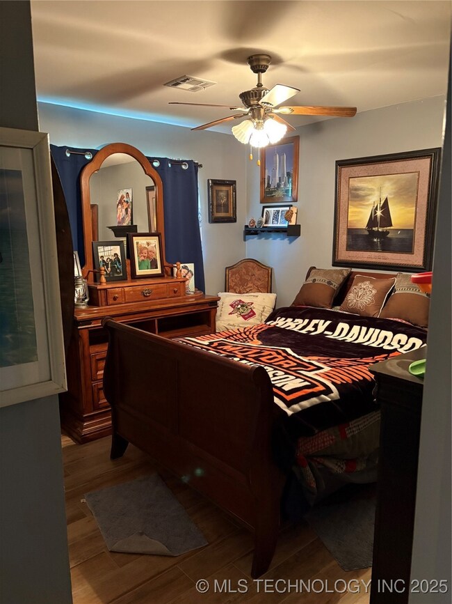 1017 E 11th St, Cushing, OK 74023 - photo 7