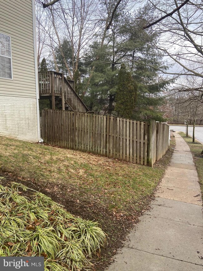 10801 Sherwood Hill Rd, Owings Mills, MD 21117 - photo 3