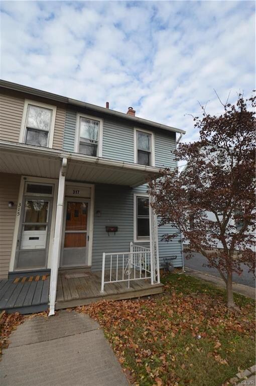 317 E Church St, Bethlehem, PA 18018 - photo 2