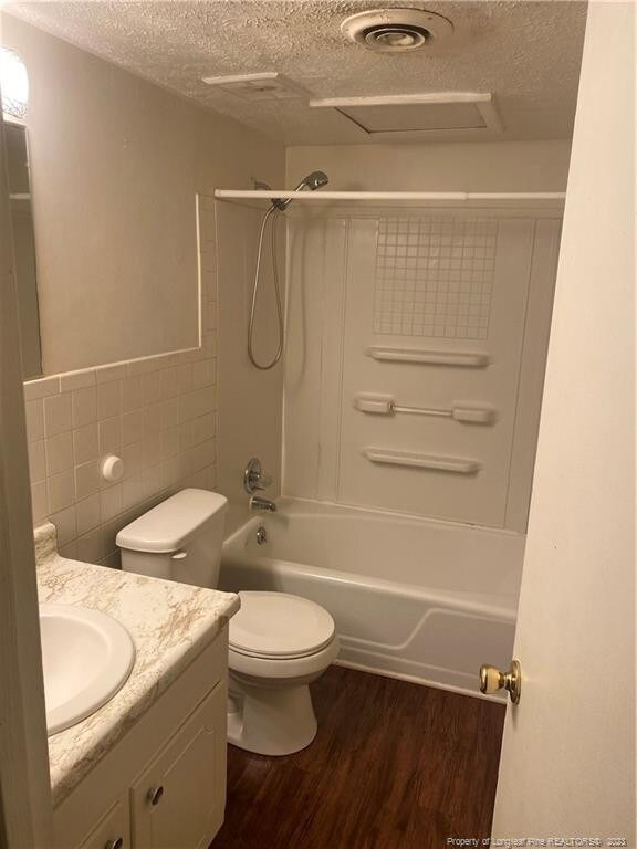 3207 Tallywood Dr unit 3, Fayetteville, NC 28303 - photo 2