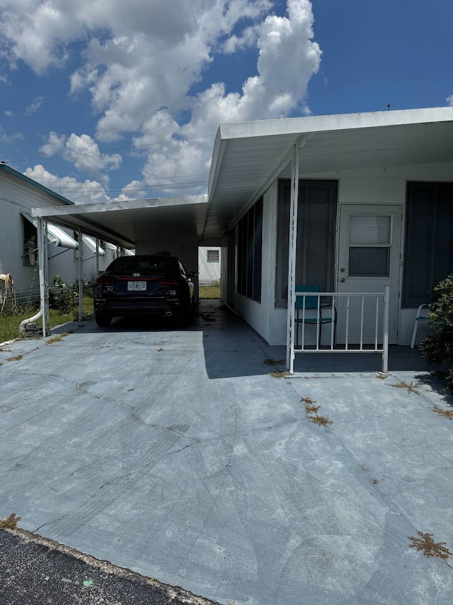 260 Lyndol St, Lakeland, FL 33815 - photo 2