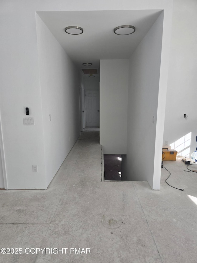 253 Oakenshield Dr, Lehman Township, PA 18324 - photo 7