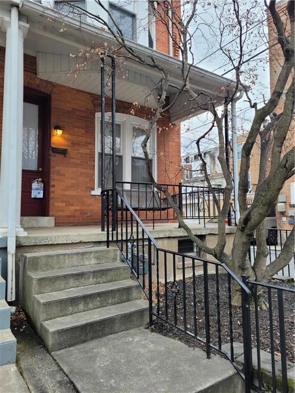 313 N Fulton St, Allentown, PA 18102 - photo 2