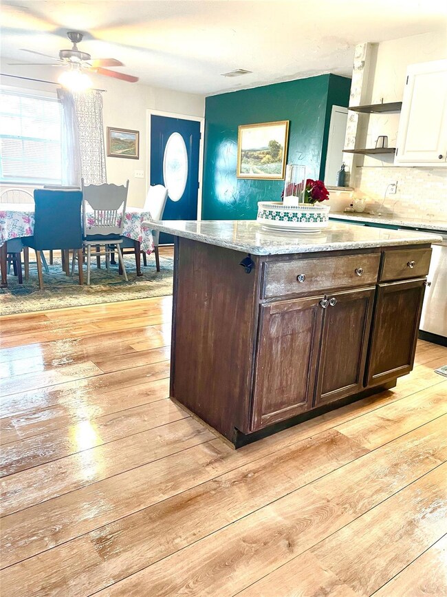 1602 Dicey Rd, Weatherford, TX 76085 - photo 7