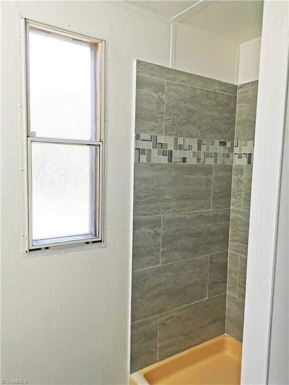 2385 Stoney Creek School Rd, Reidsville, NC 27320 - photo 5