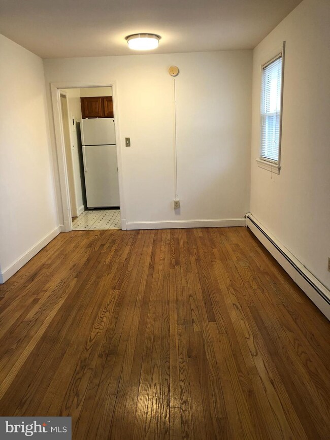 401 7th St unit 3, Laurel, MD 20707 - photo 3