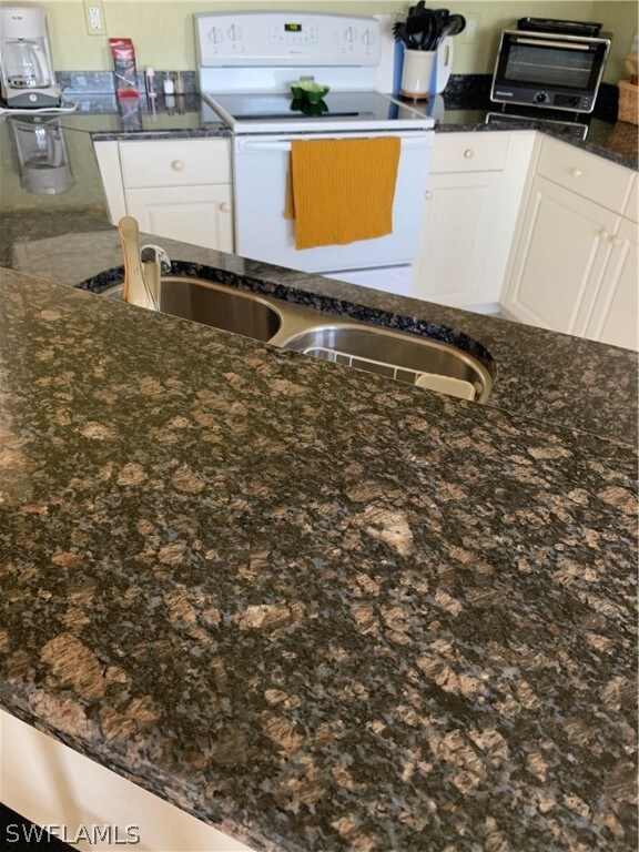 Granite kitchen countertop