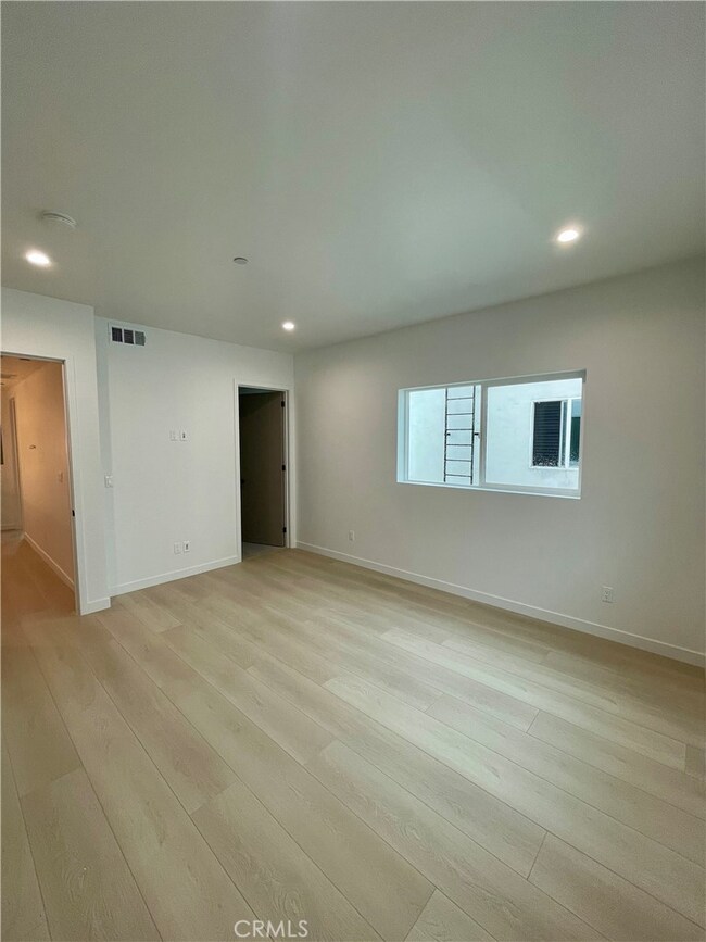 611 W 41st Place unit 1/2, Los Angeles, CA 90037 - photo 7