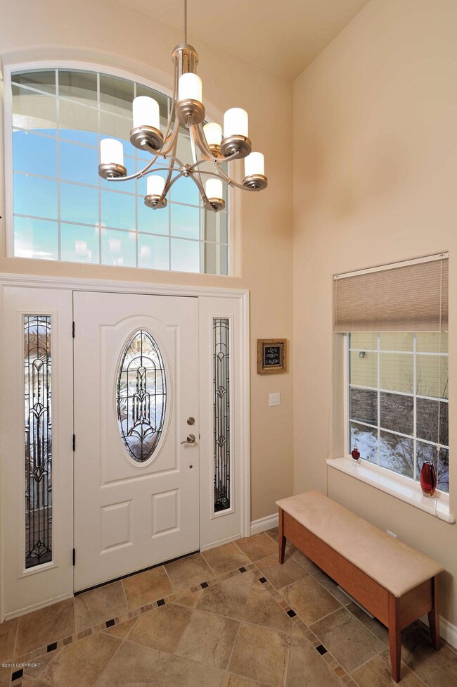 Tiled Spacious Entry