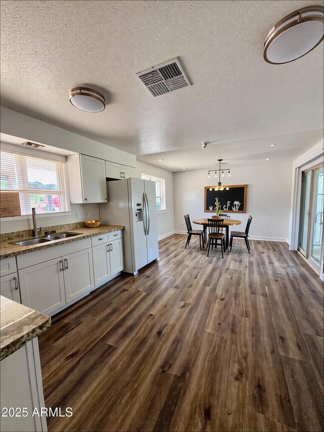 4720 W Hubbell St, Phoenix, AZ 85035 - photo 3