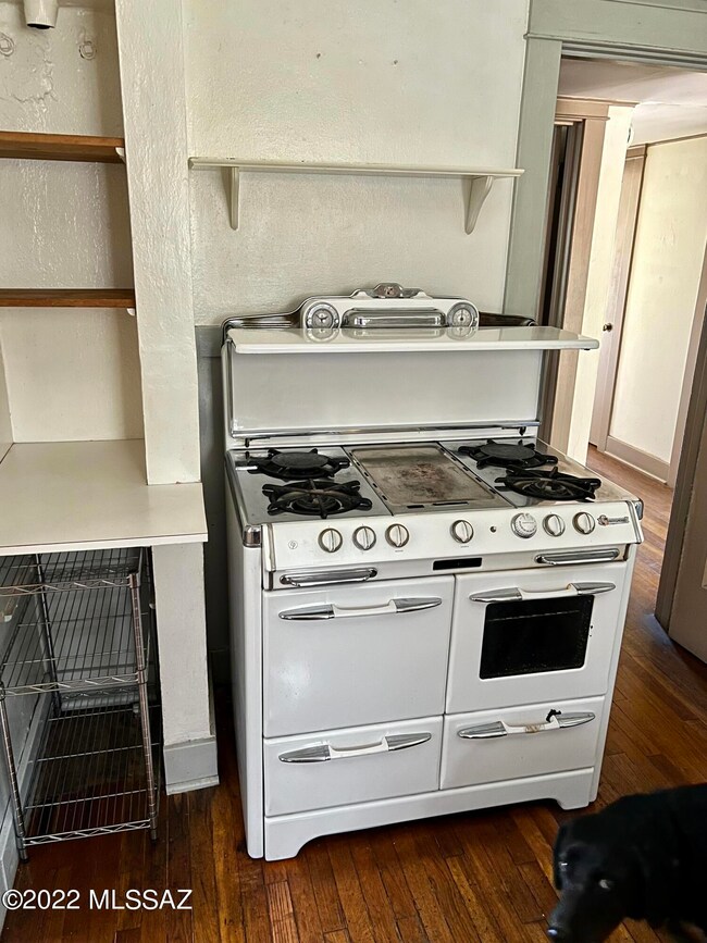 2204 E 6th St, Tucson, AZ 85719 - photo 7