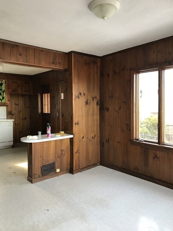 27 Mount Auburn St, Lawrence, MA 01843 - photo 7